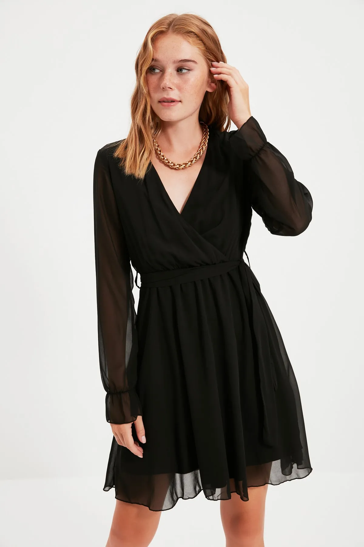 Trendyol Collection  Schwarzes, zweireihiges Webkleid mit Gürtel TWOAW20EL0789