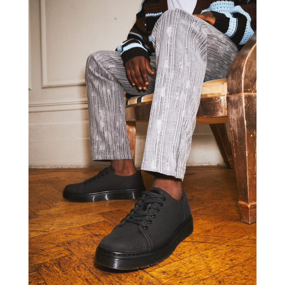 Dr. Martens Dante 27411001 / schwarz