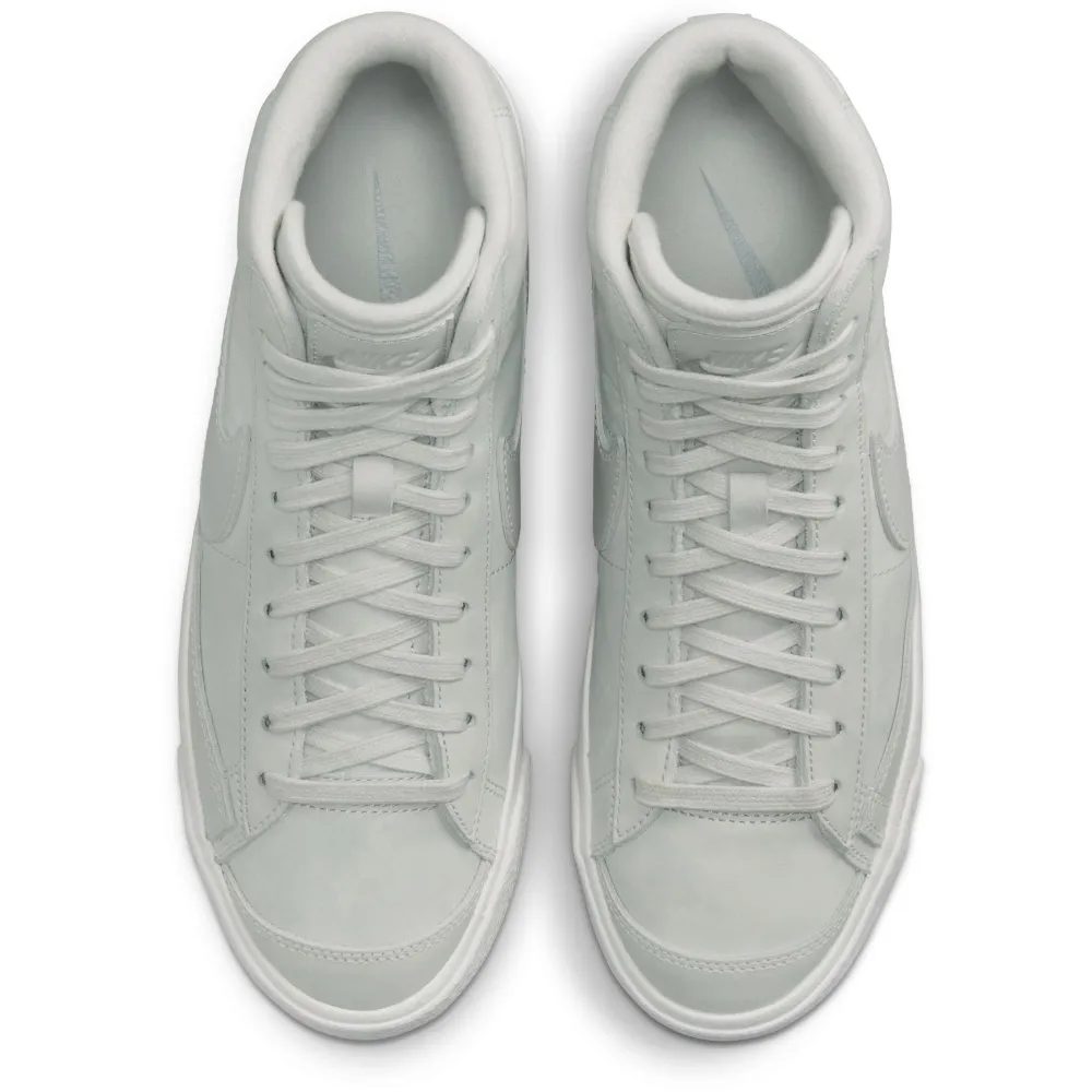 Nike Blazer Mid Premium DQ7572-001 / grau