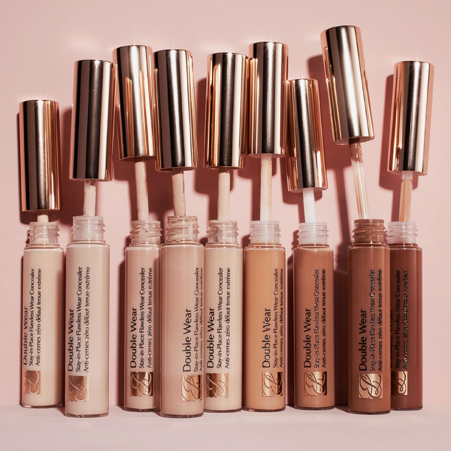 Korektor Estée Lauder Flawless Blackout Concealer Extreme Wear