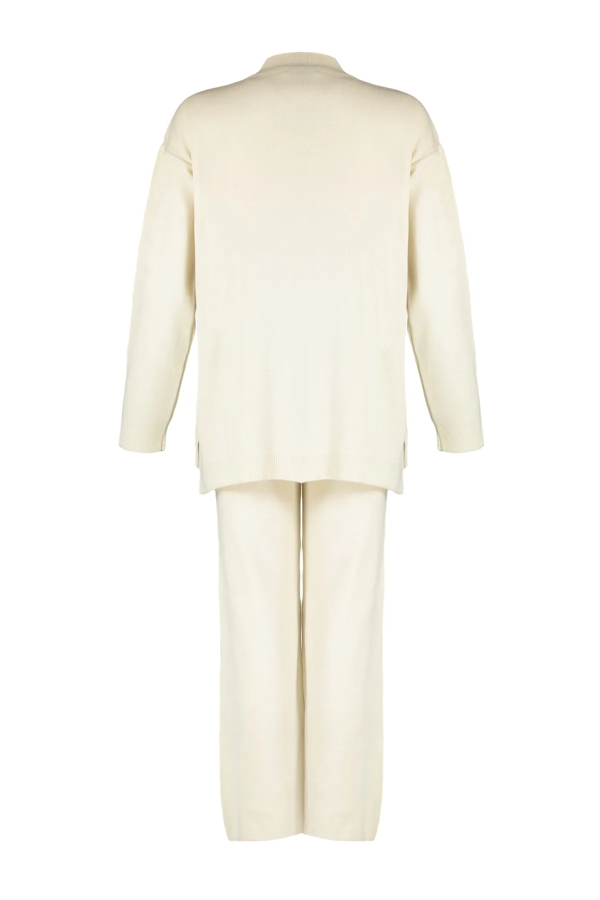 Trendyol Modest  Steinfarbenes Strickset mit halbem Rollkragen und Schlitzdetail, Pullover und Hose TCTAW23US00086