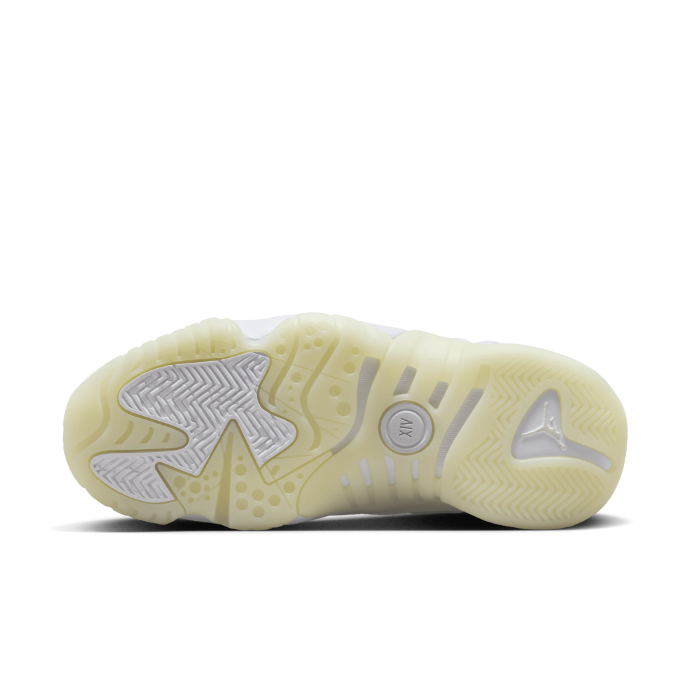 NIKE JORDAN Jumpman Two Trey DR9631-100 / weiss