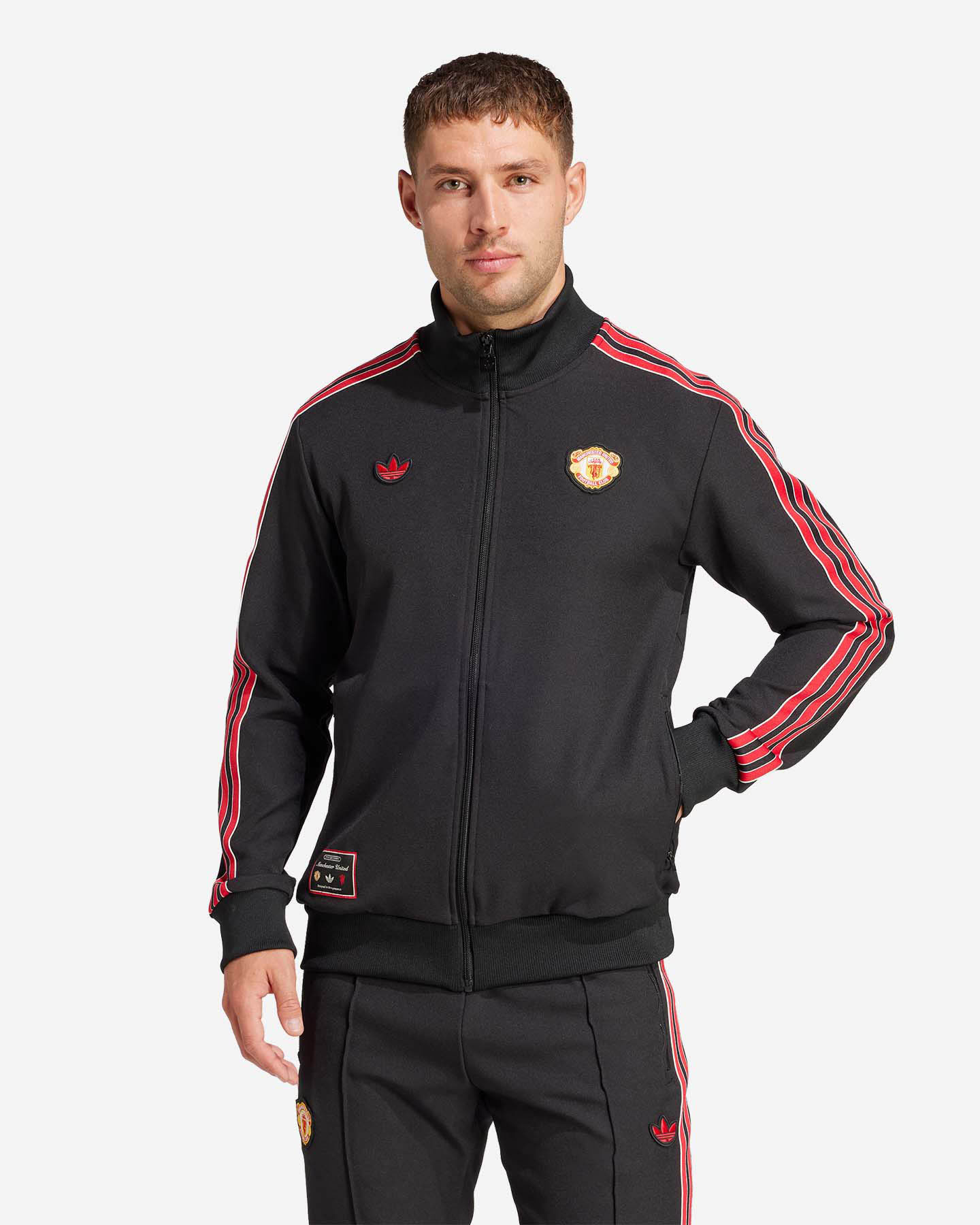 Oficiálne futbalové oblečenie Adidas Manchester United FC Icon M JF0358