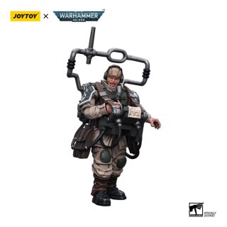 Warhammer 40k Actionfigur 1/18 Astra Militarum Cadian Command Squad Veteran with Master Vox 12 cm