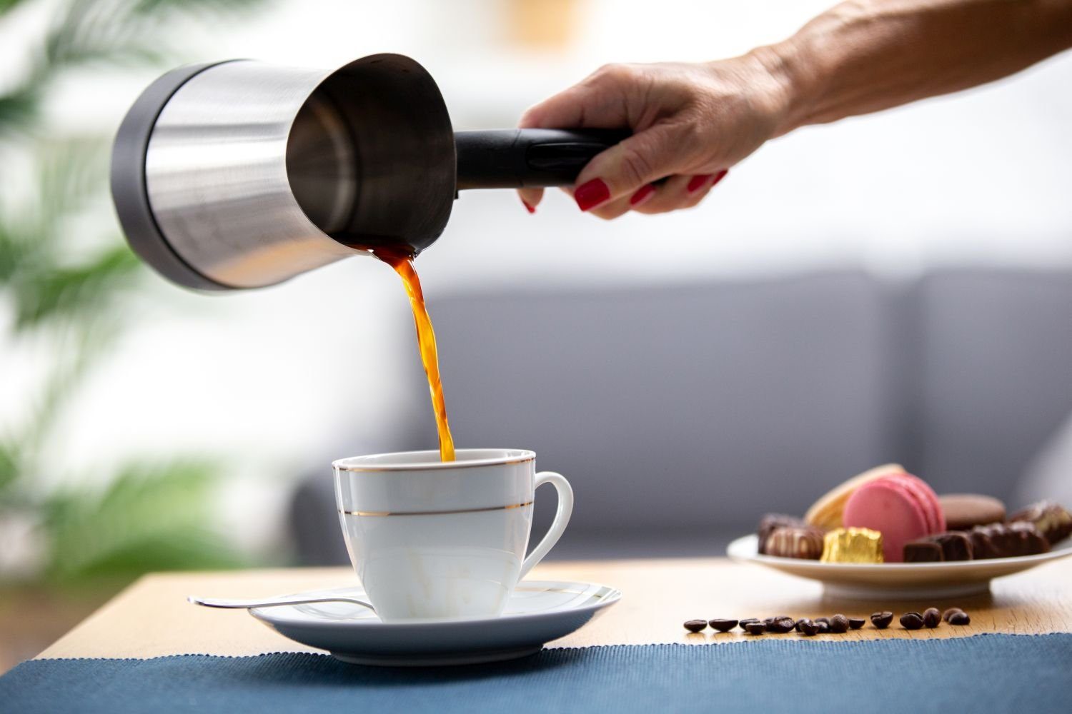 TZS FIRST AUSTRIA Kaffeebereiter Elektrischer Türkischer Kaffeekocher, mit ausklappbarem Handgriff, 350ml, 800W, Mokkakocher, Espressokocher & Wasserkocher, Edelstahl