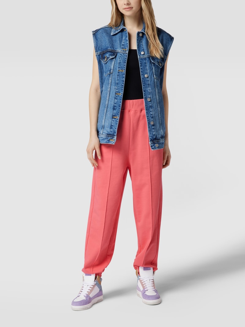 Sweatpants mit Label-Patch in pink