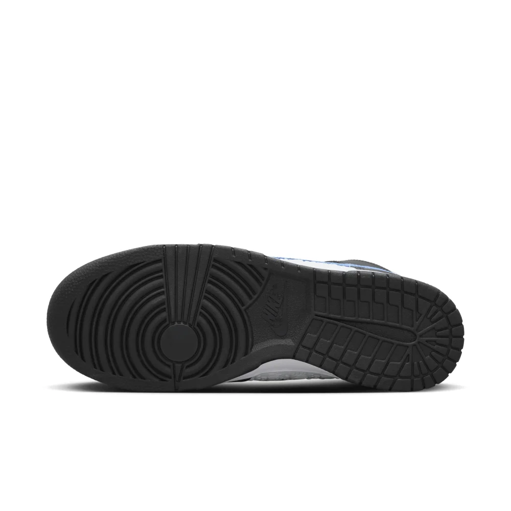 Nike Dunk High FJ4210-001 / schwarz
