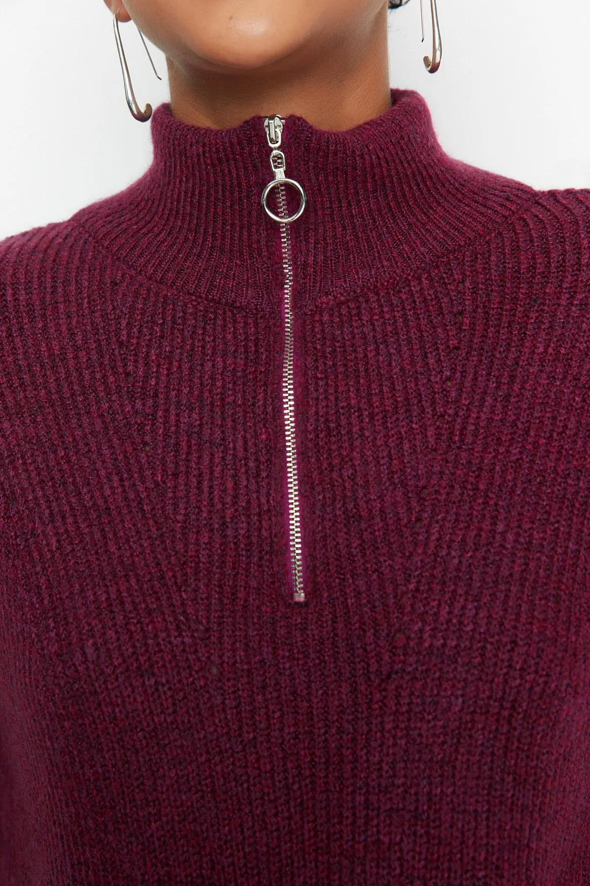 Trendyol Collection  Hellvioletter Strickpullover mit weicher Struktur und Reißverschluss TWOAW20XS0009