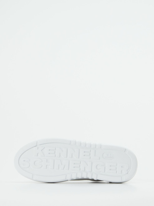 Sneaker-16637990256 Kennel & Schmenger