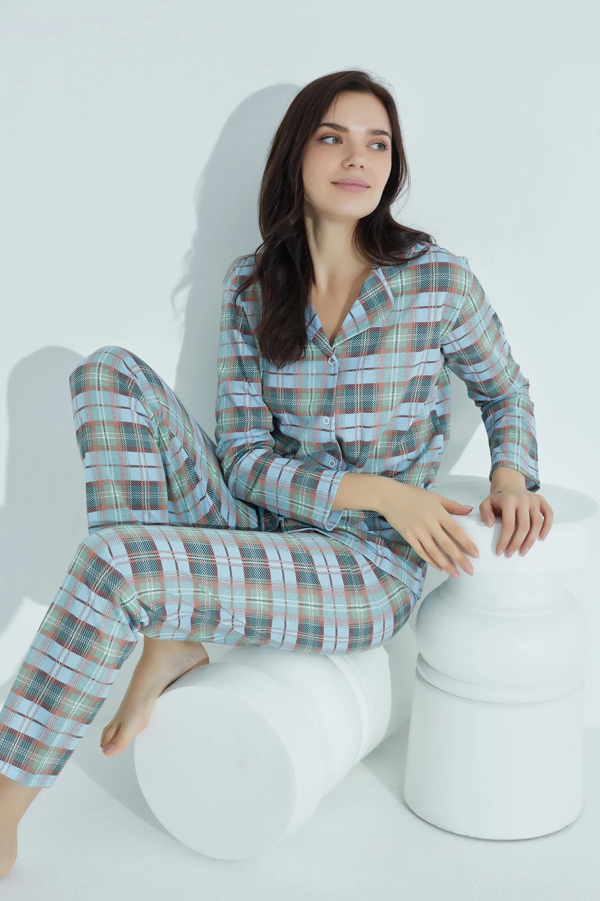 STRAWBERRY  Pyjama-Set aus Baumwolle mit Knöpfen