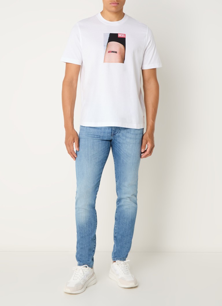 Dżinsy Diesel D-Strukt slim fit 2019, średnio sprane