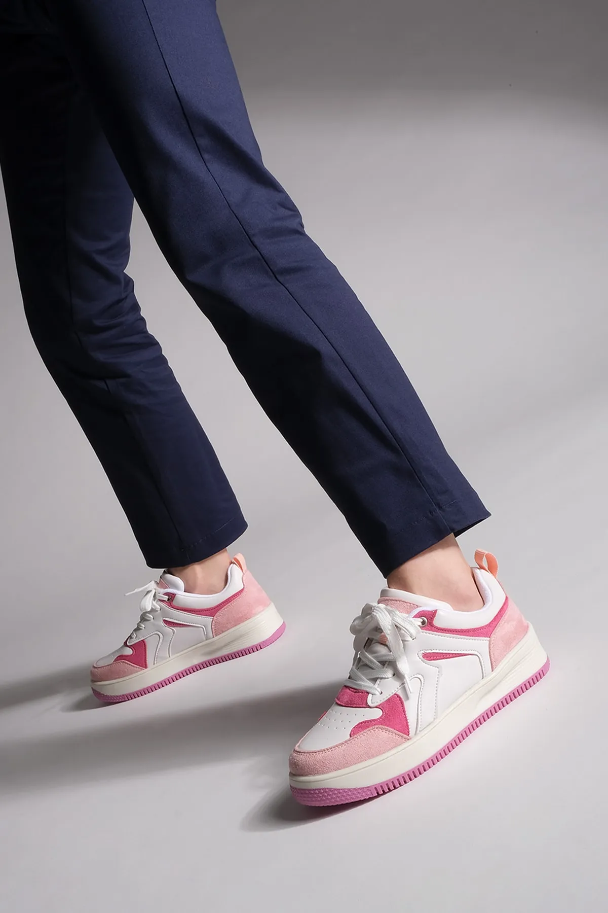Marjin  Sneaker - Rosa - Flacher Absatz