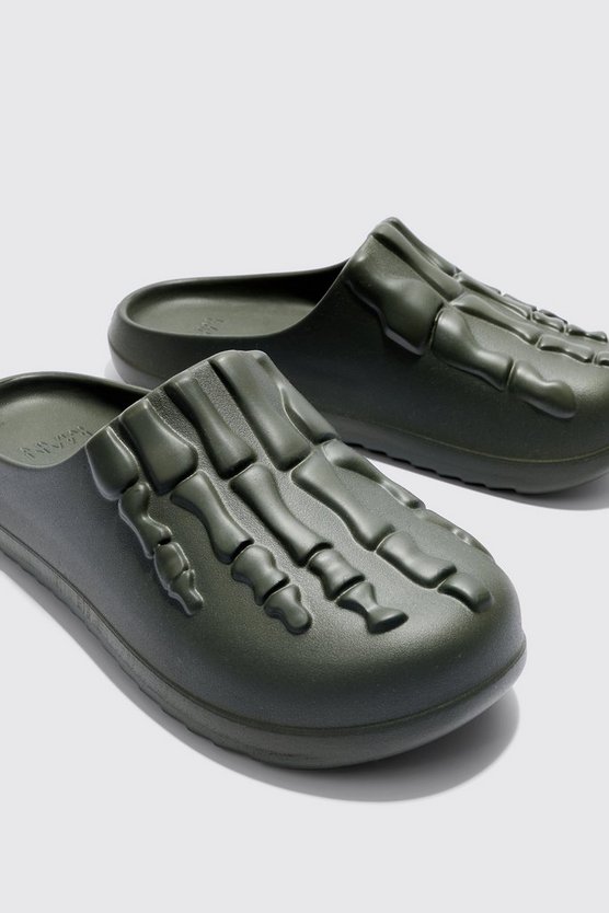 Perforierte Mules mit Skelett-Print
