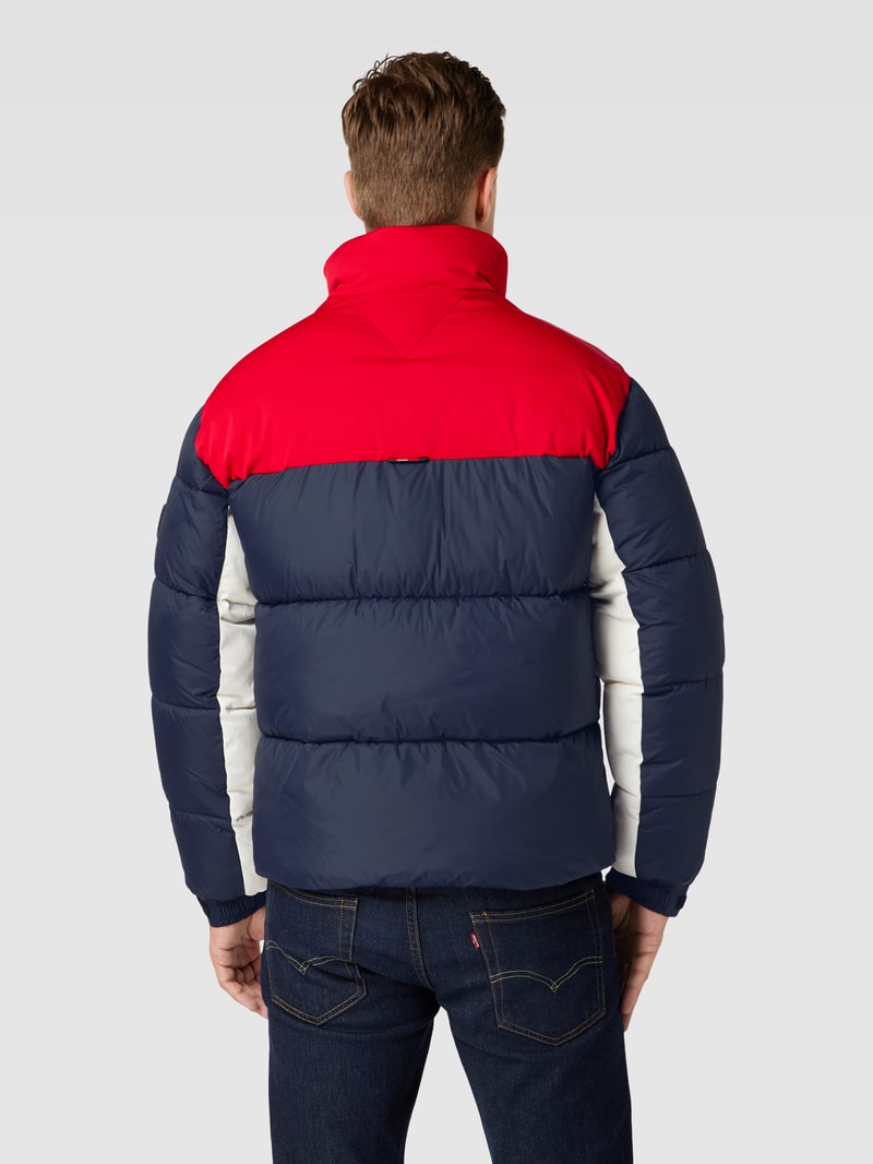 Steppjacke mit Reißverschlusstaschen Modell 'NEW YORK' in marineblau