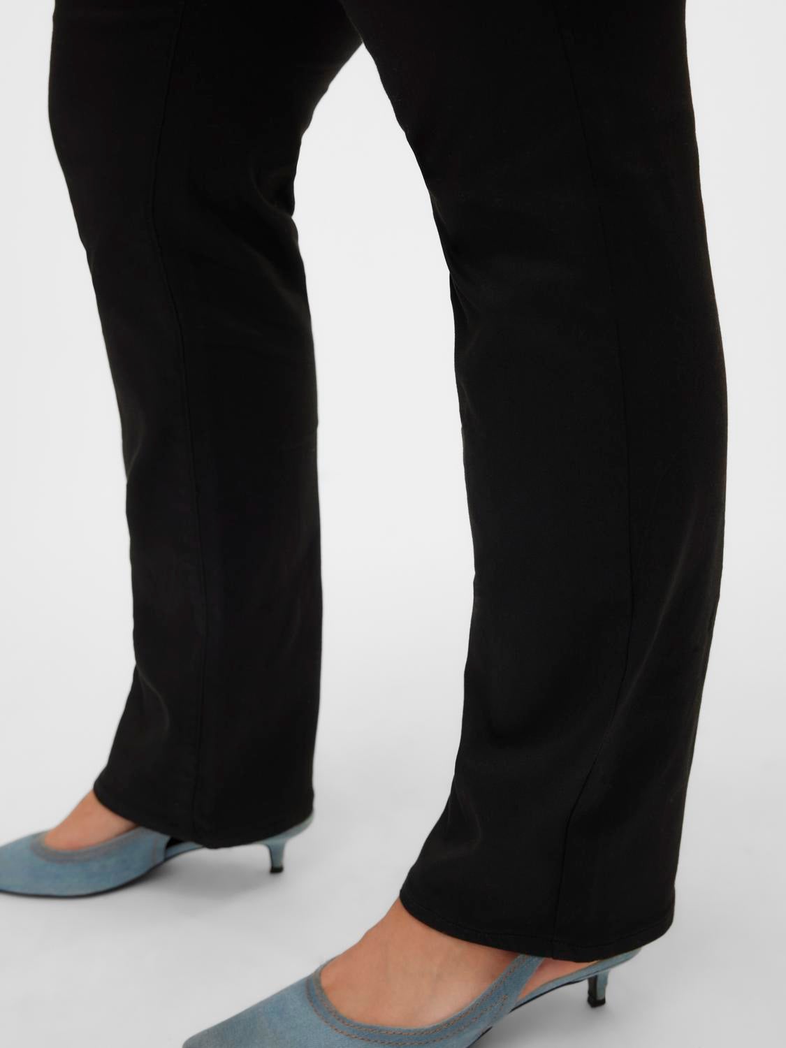 VMCFLASH Mid Rise Gerade geschnitten Jeans