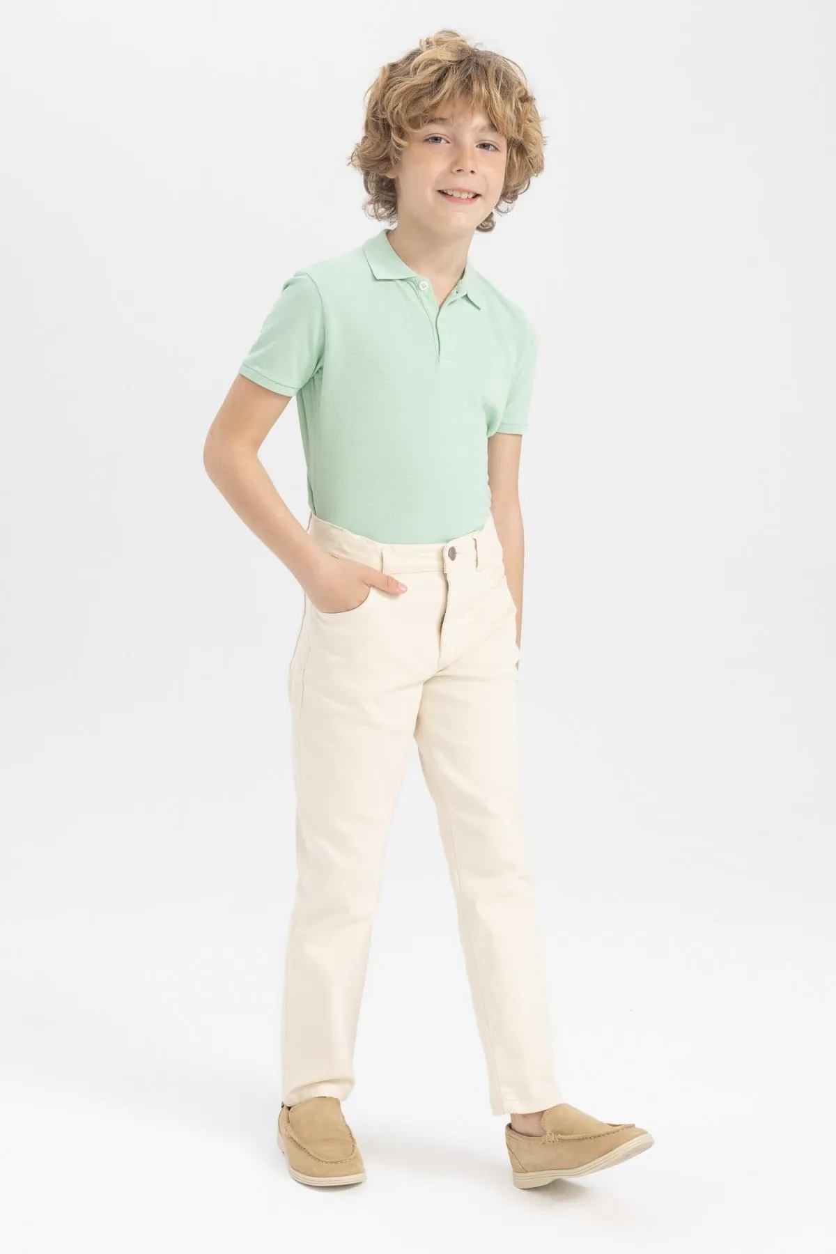 DeFacto  Jungen-Gabardine-Hose mit normaler Passform Z3321a623sp