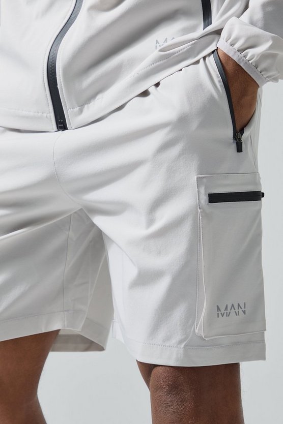 Man Active Cargo-Shorts