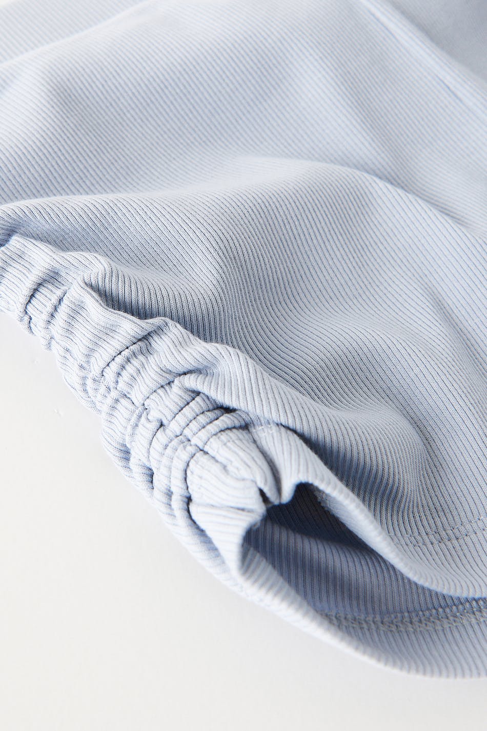 Y ruched shorts