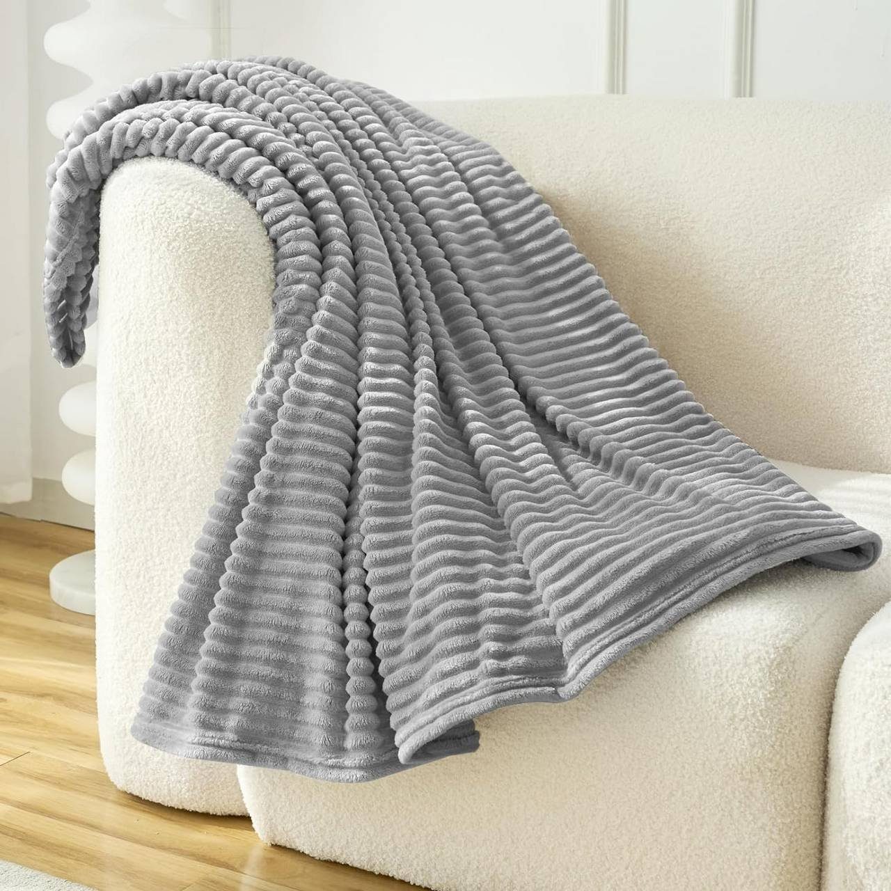 Wohndecke, Woltu, Kuscheldecke Flanell mit Streifenmuster
