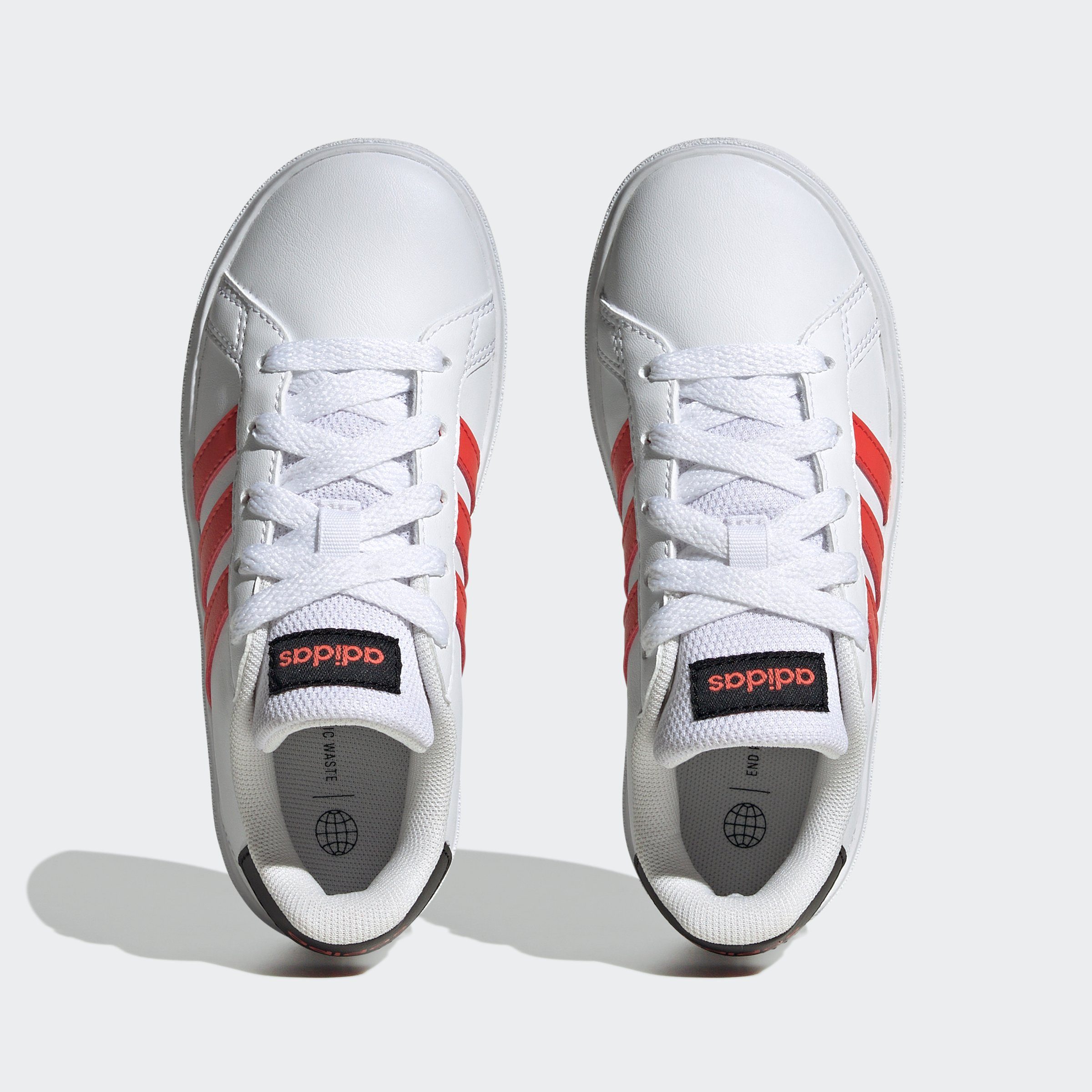 adidas Sportswear GRAND COURT LIFESTYLE TENNIS LACE-UP Sneaker Design auf den Spuren des adidas Superstar