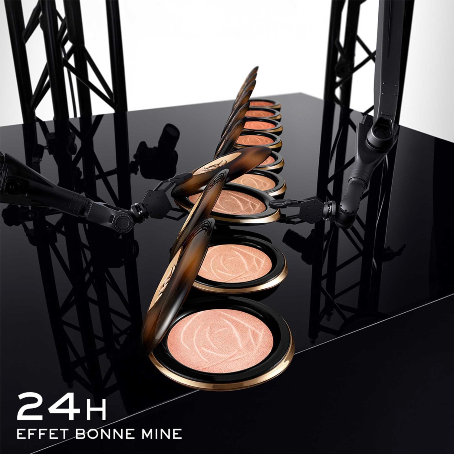 „Lancôme CE Skin Transforming“ švytėjimo suteikiantis kremas