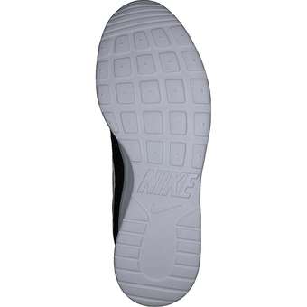 Nike Tanjun Sneaker in schwarz