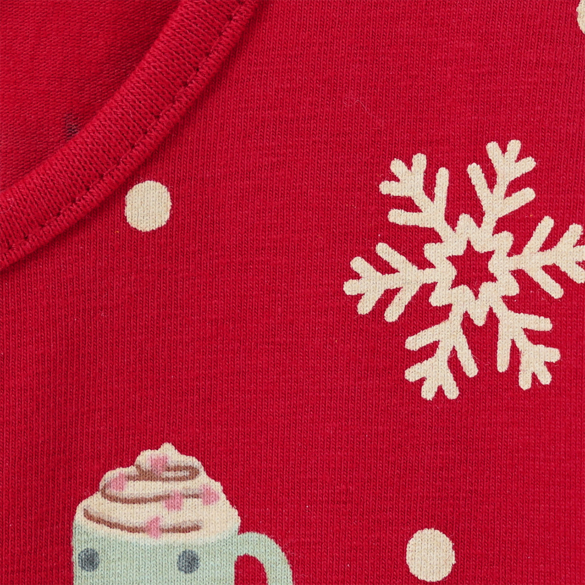 Mädchen Weihnachtsshirt mit bunten Motiven rot