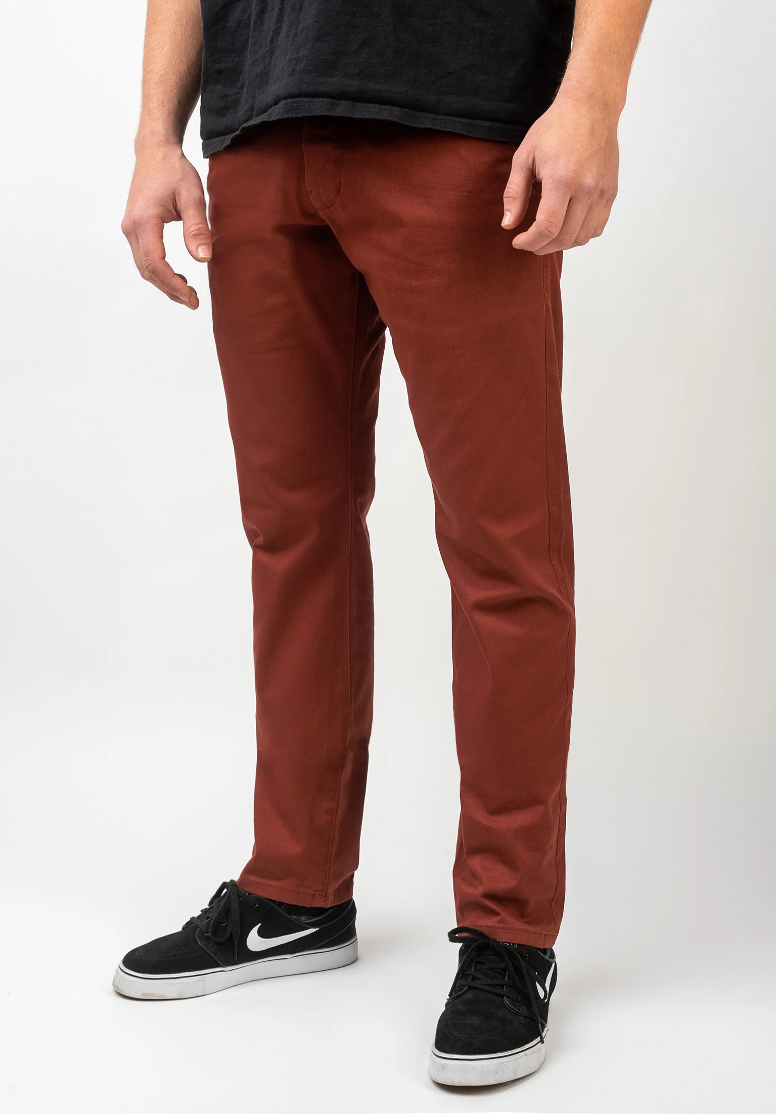 Flex Tapered Chino