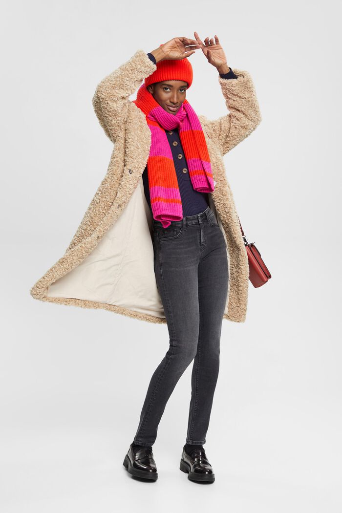 Mid-Rise-Stretchjeans in schmaler Passform