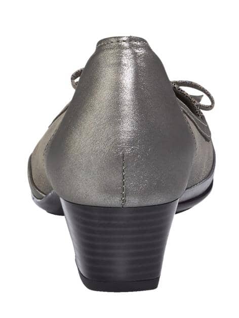 Pumps aus superflexiblem Leder