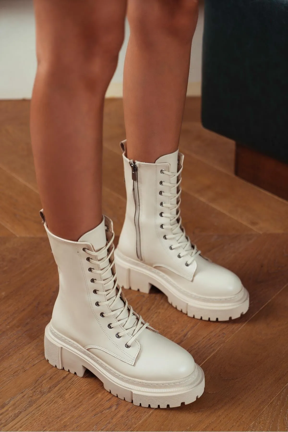 NİŞANTAŞI SHOES  Austin Beige Matte Damen-Schnürstiefel mit Absatz
