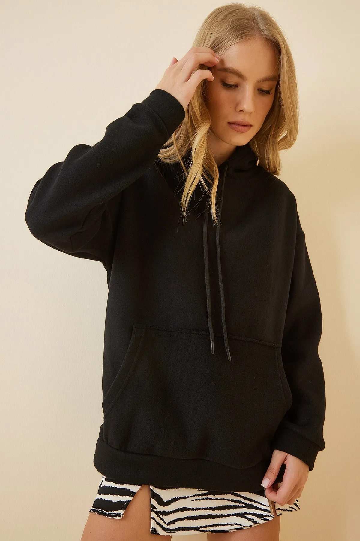 Happiness İstanbul  Sweatshirt - Schwarz - Regular Fit
