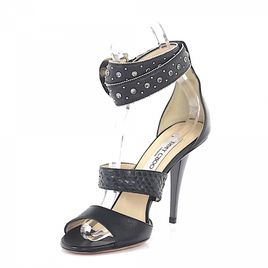 Jimmy Choo - Sandalen Kalbsleder Kristallverzierung Nieten Prägung schwarz - schwarz