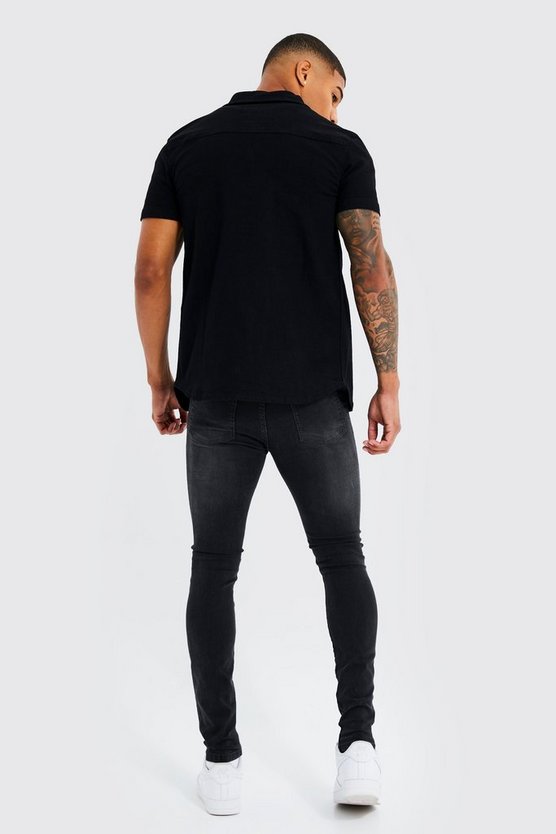 Kurzärmliges Muscle-Fit Jeanshemd