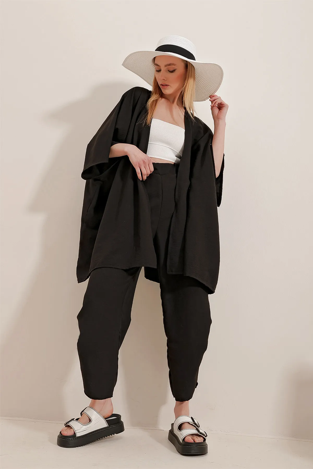 Trend Alaçatı Stili  Zweiteiler - Schwarz - Regular Fit