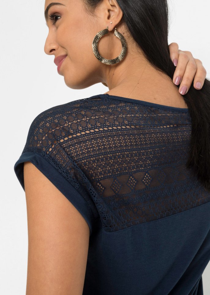 Shirt mit Spitze