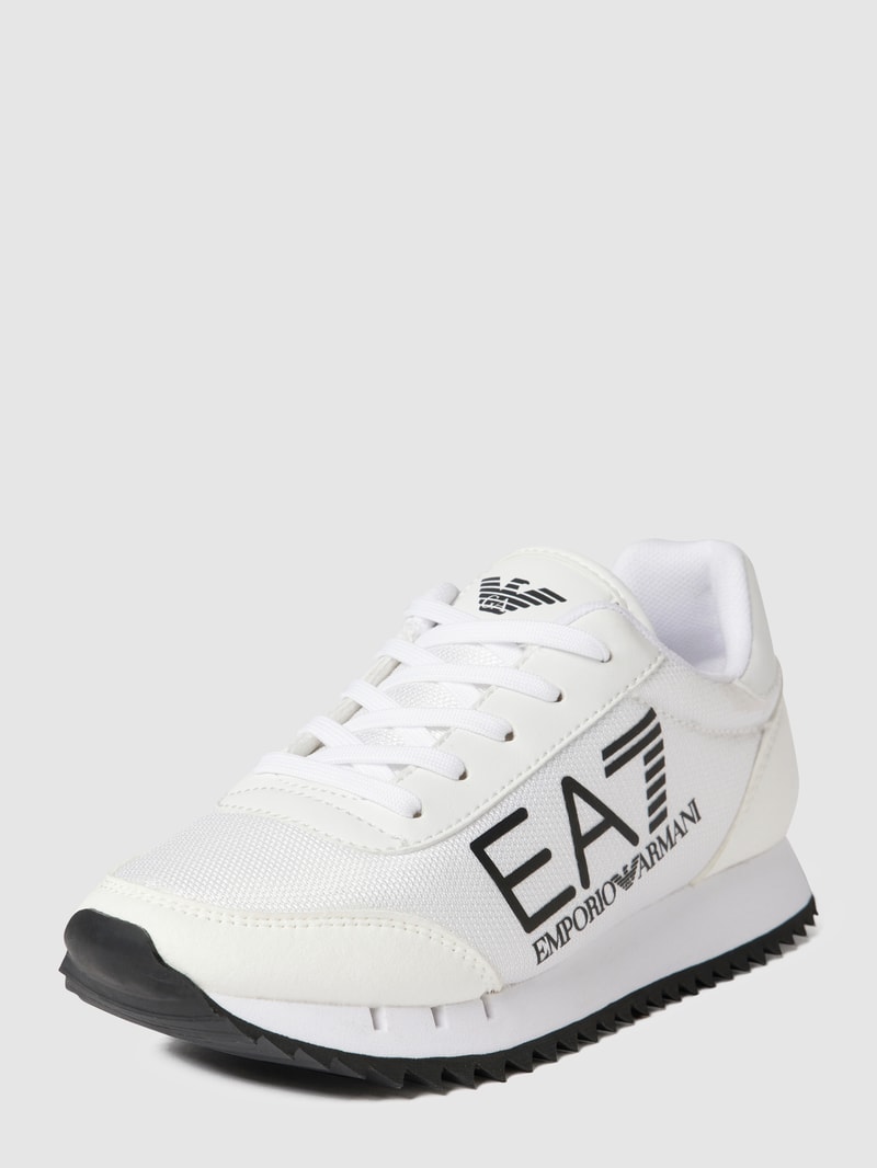 Sneaker mit Label-Prints in weiß
