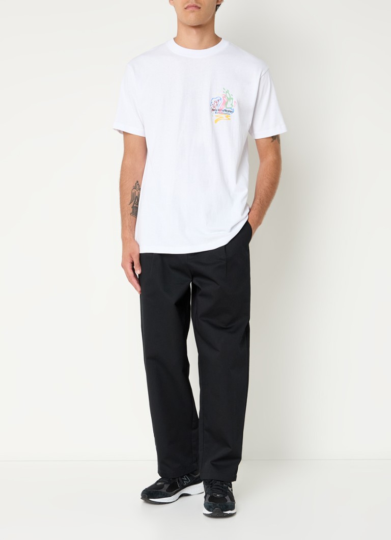 New Amsterdam Surf Association -t-paita, jossa logo ja painatus takana