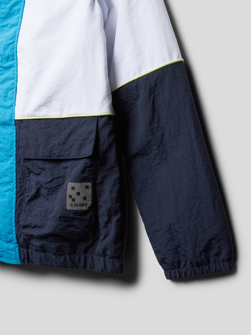 Jacke im Colour-Blocking-Design in blau