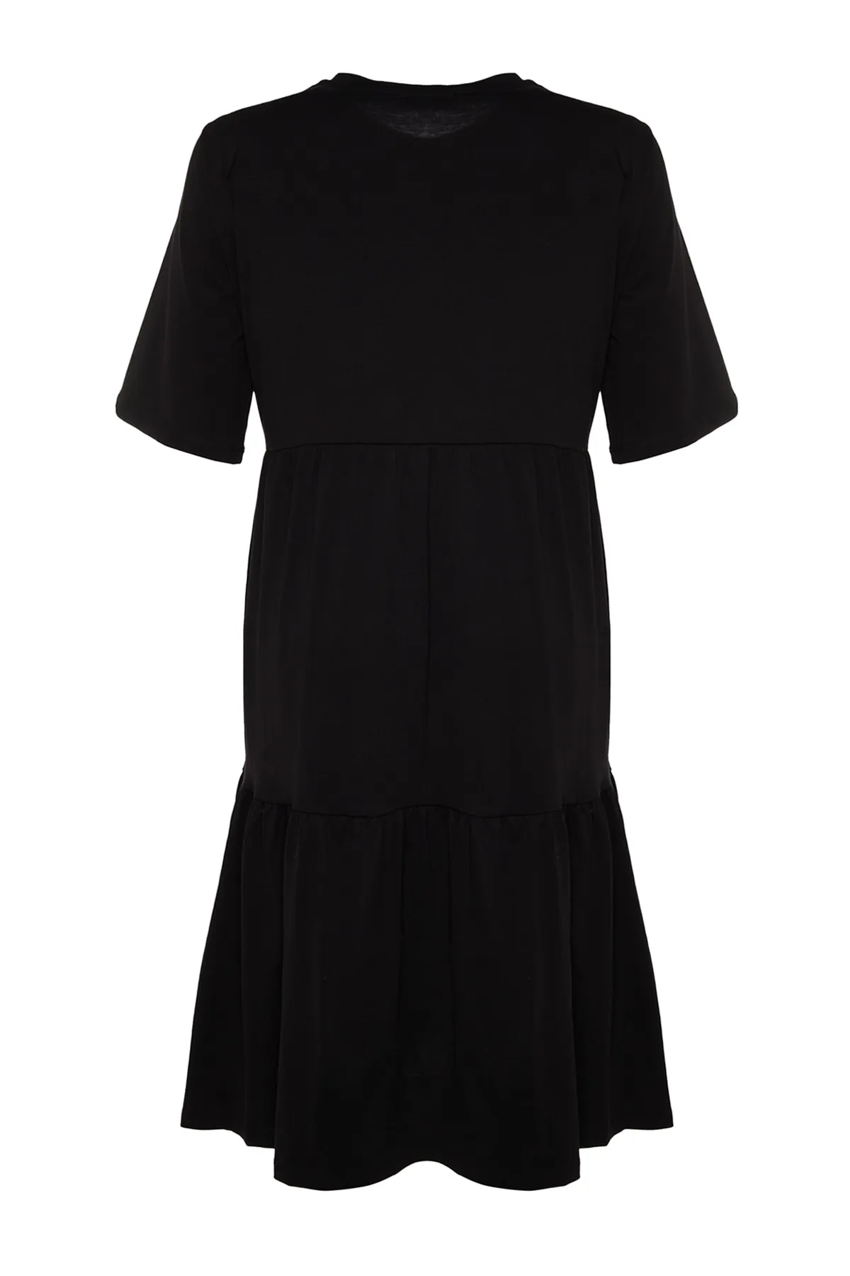 Trendyol Curve  Schwarzes Volant-Strickkleid mit Rundhalsausschnitt TBSSS23AH00129
