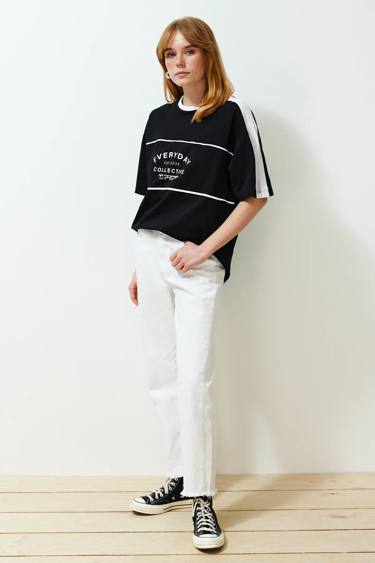 Trendyol Collection  T-Shirt - Schwarz - Oversized