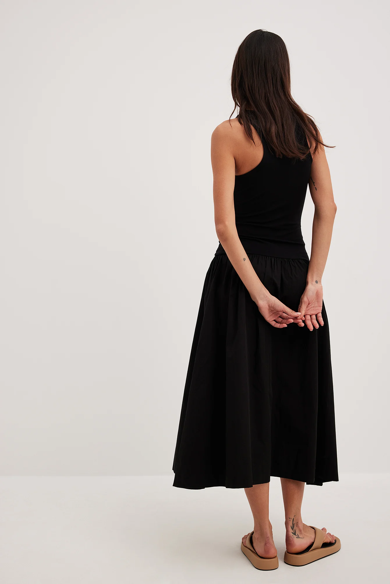 Voluminöses Maxikleid