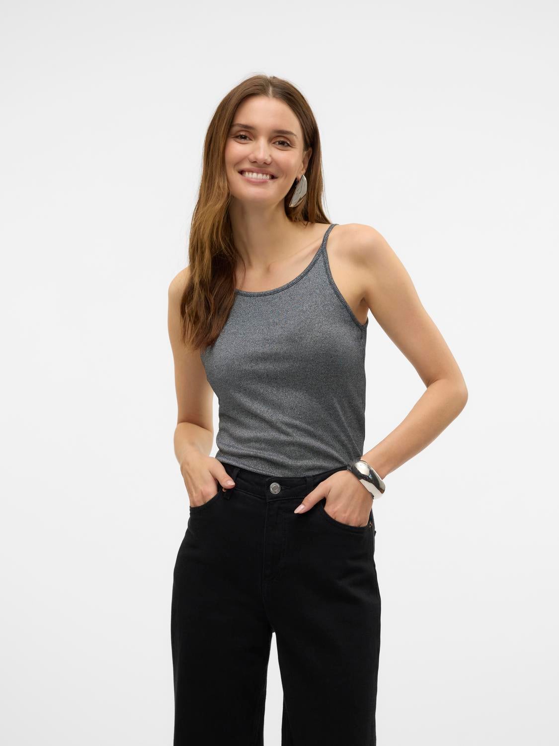 VMNICHOLLE Top