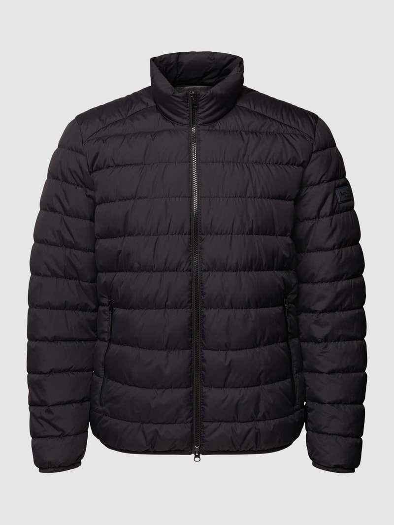 Steppjacke mit Label-Patch in schwarz