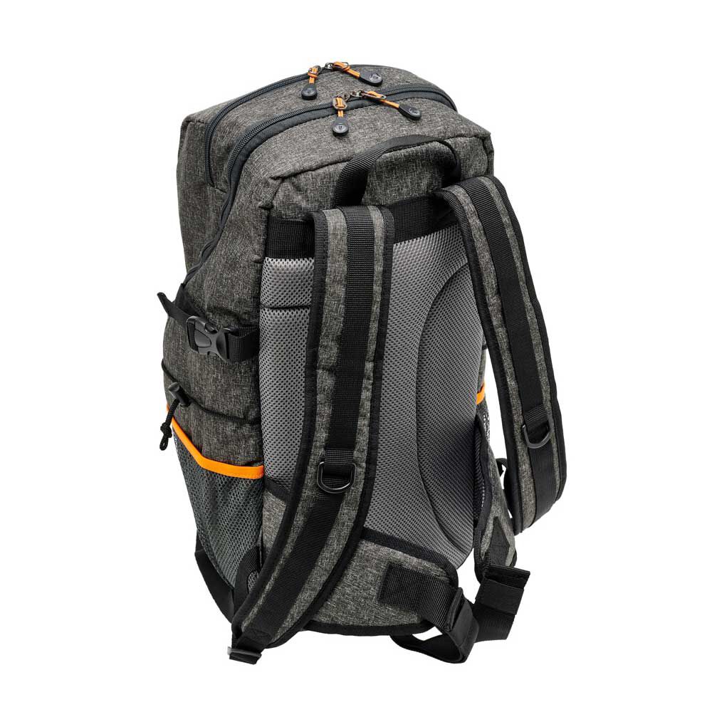Kompaktní batoh Daiwa 25L