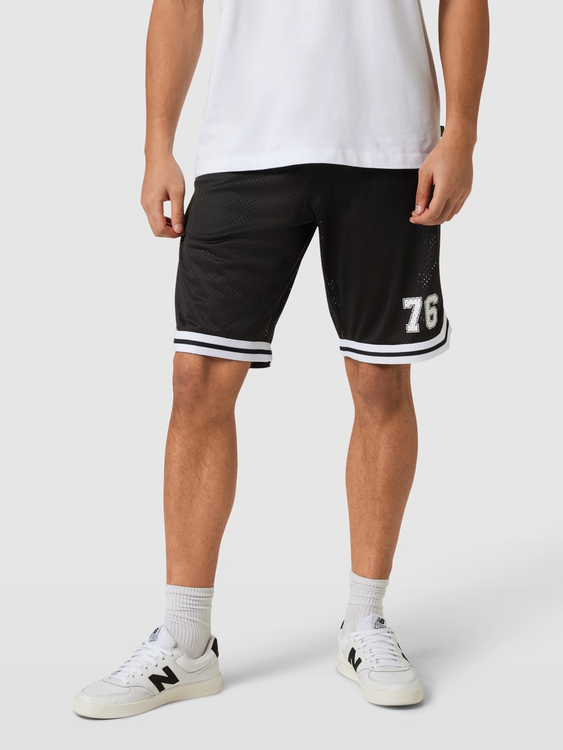 Sweatshorts mit Tunnelzug in schwarz