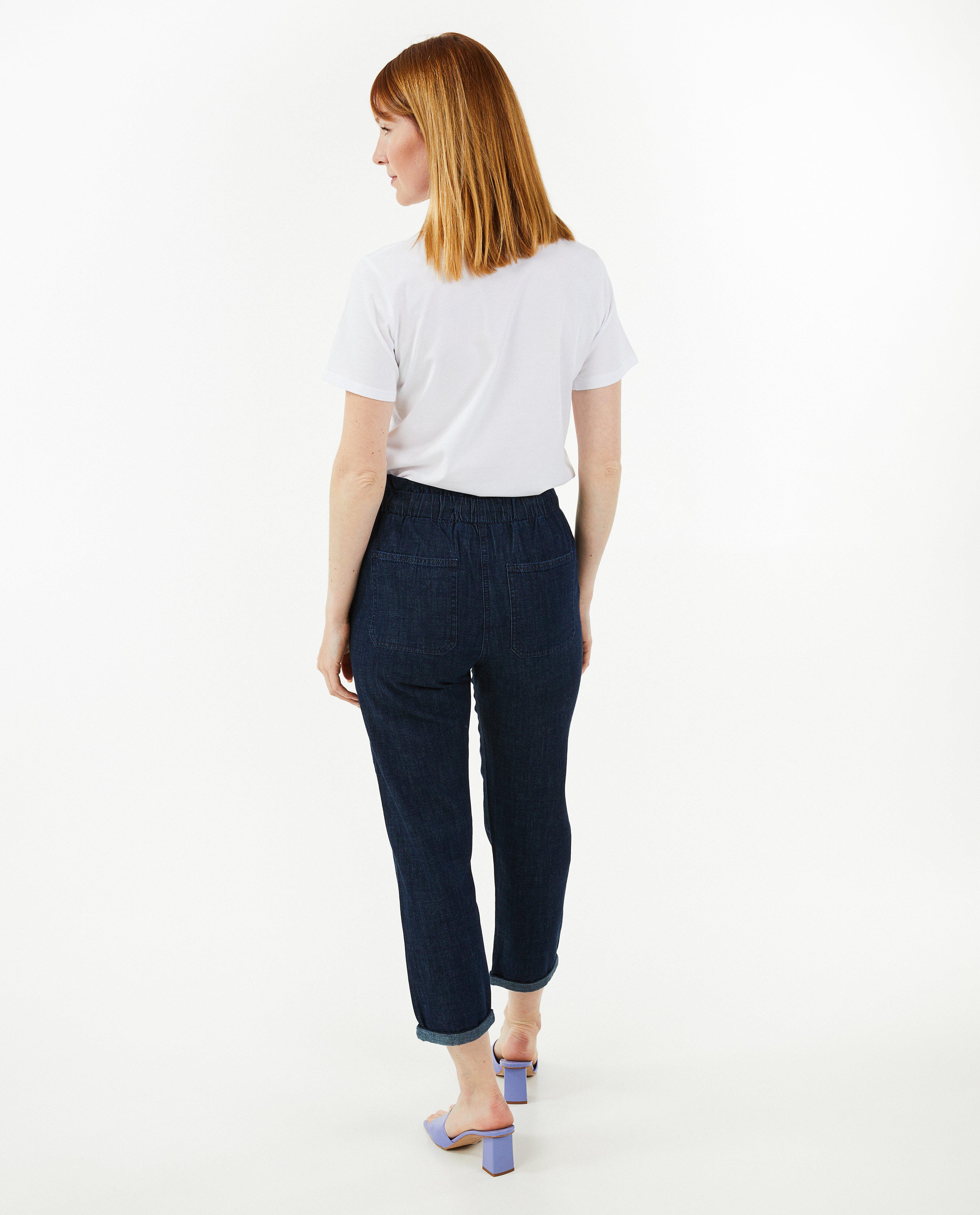 OVS Vit T-shirt med blommigt tryck vit