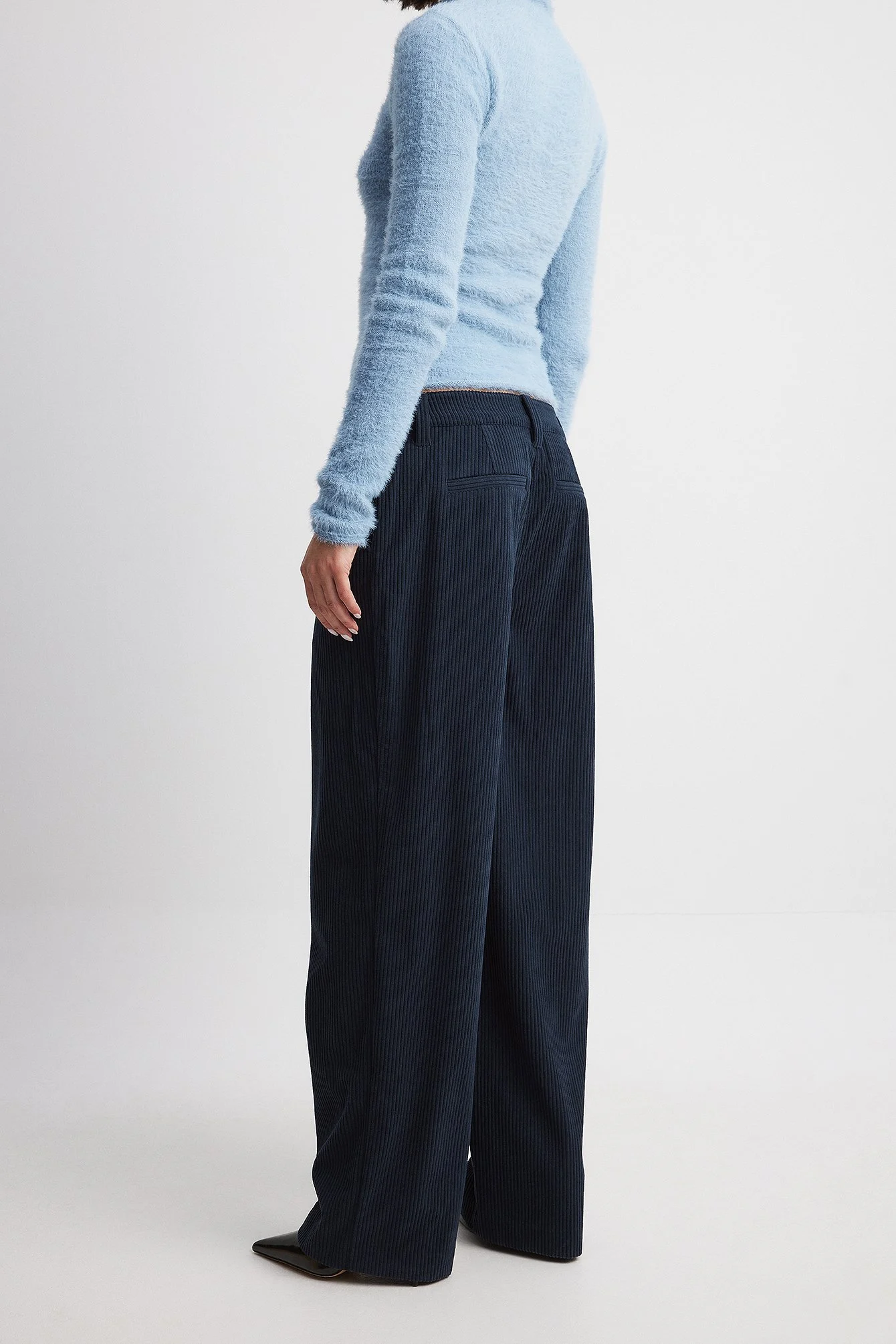 Cordhose mit mittelhoher Taille