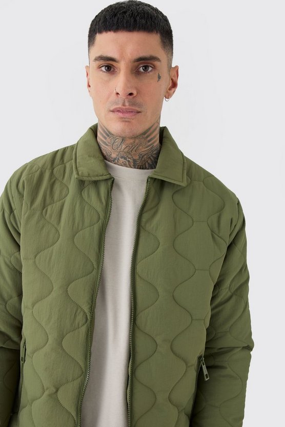 Tall gesteppte Jacke mit Kragen