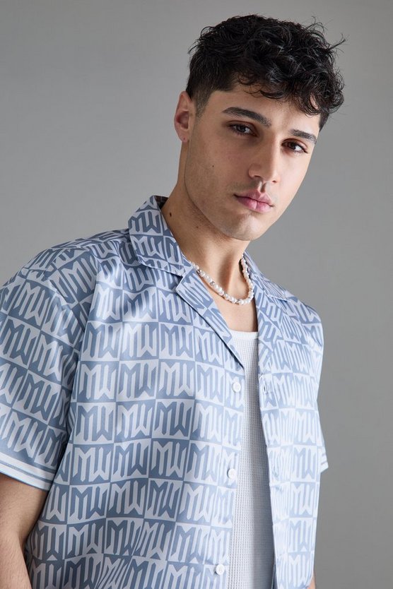 Kurzärmliges Oversize Satin-Hemd mit Monogram
